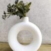 Modern Ceramic Donut Ring Flower Vase 15 cm White Minimalist Round Hollow Design Decorative Pot for Living Room Table Centerpiece