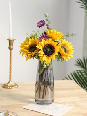 Decorative glass Vase for Flowers and plants modern luster fininsh Black