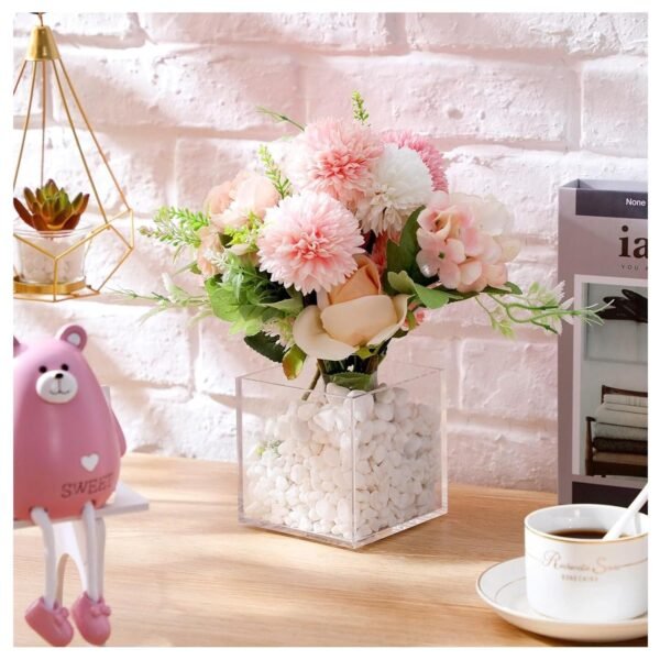 Square glass vase for live plants